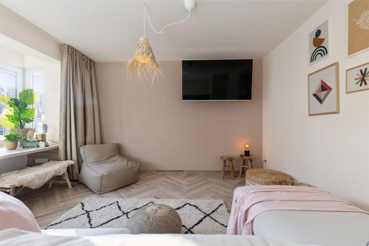 Alejandro - Lovely 2 Bedroom Apartment In Ostend Exterior foto