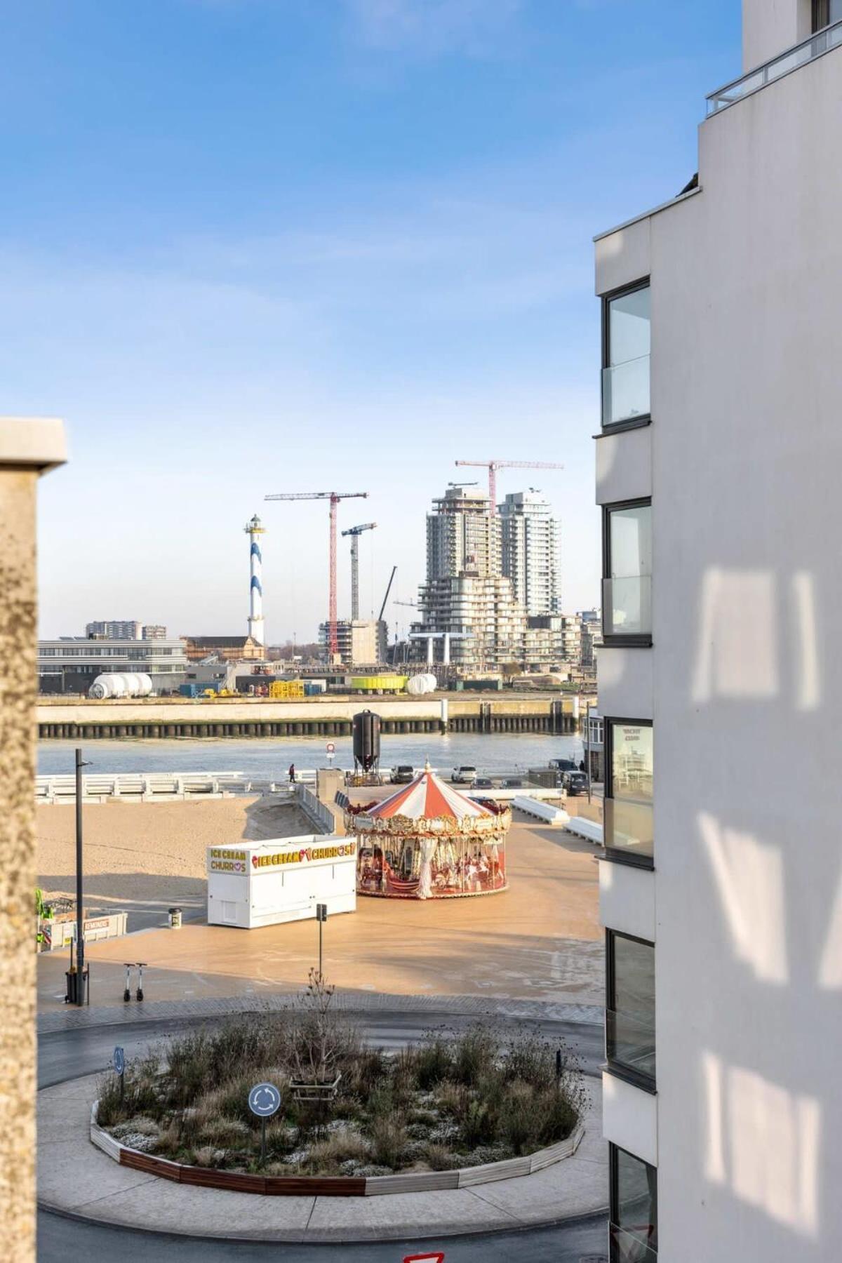 Alejandro - Lovely 2 Bedroom Apartment In Ostend Exterior foto